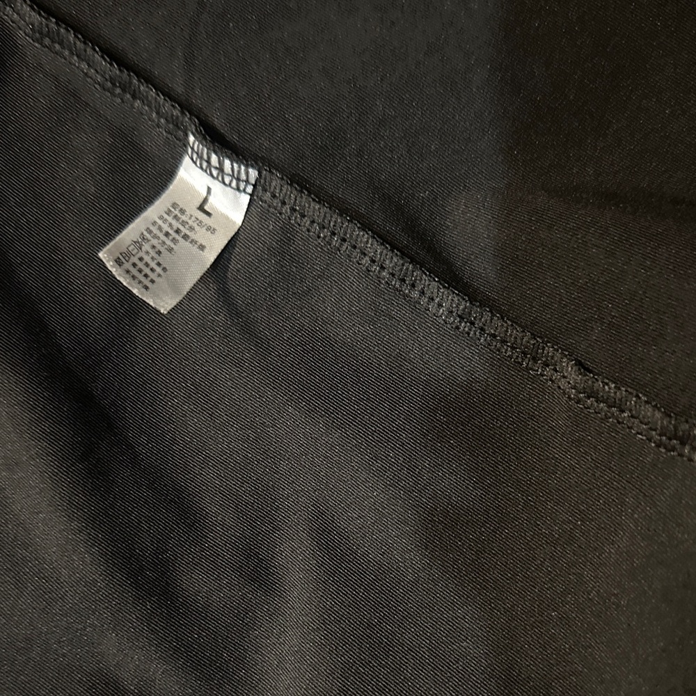 Set Active Black And Gray Jacket - image 2